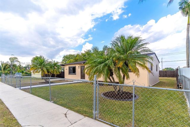18765 SW 316th Ter, Homestead, FL 33030