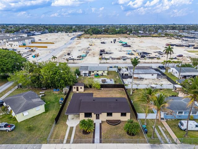 18765 SW 316th Ter, Homestead, FL 33030