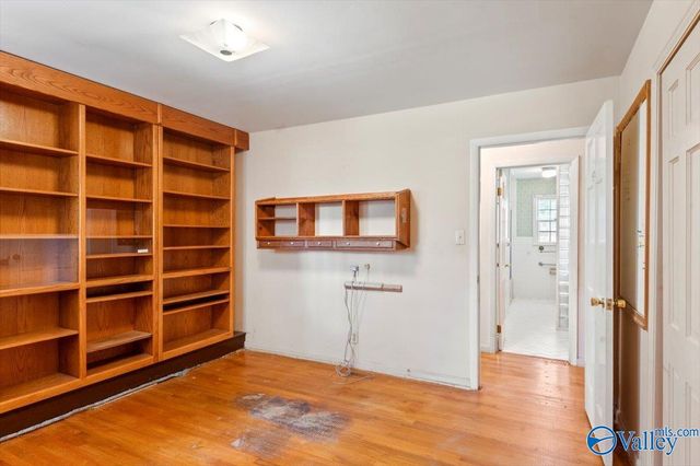 8511 Valley View Drive, Huntsville, AL 35802