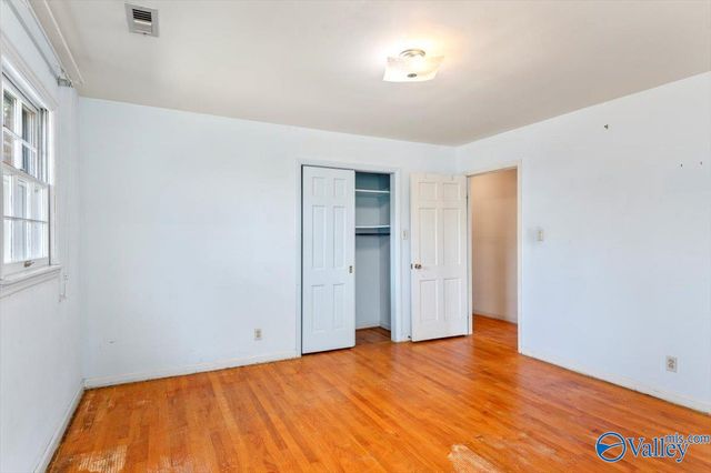 8511 Valley View Drive, Huntsville, AL 35802