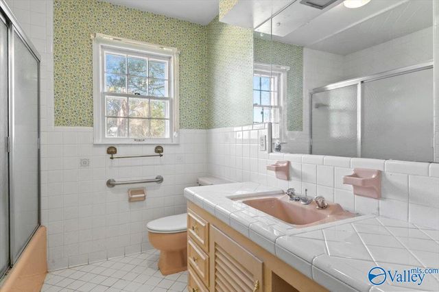 8511 Valley View Drive, Huntsville, AL 35802