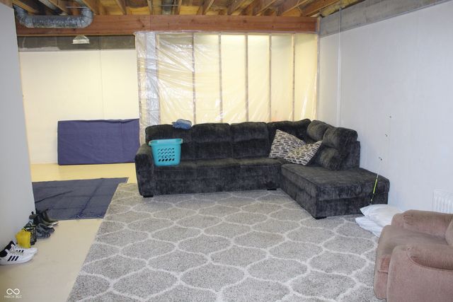 1708 Windmill Drive, Avon, IN 46123