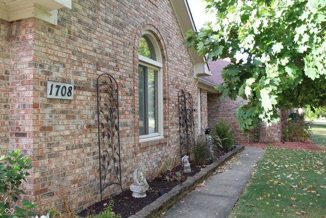 1708 Windmill Drive, Avon, IN 46123