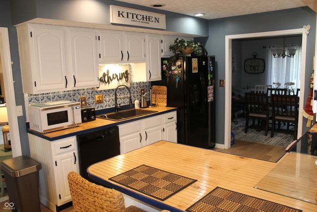 1708 Windmill Drive, Avon, IN 46123