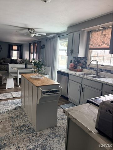 274 County Route 33, Hastings, NY 13036