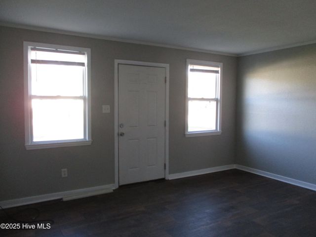 1223 Davis Street, Jacksonville, NC 28540