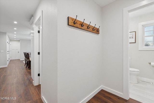 6490 County Rd 5-2, Delta, OH 43515