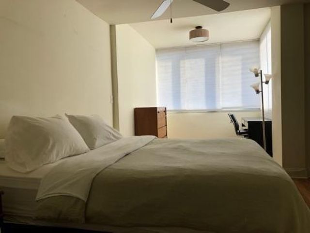 215 Piedmont NE Avenue 1604, Atlanta, GA 30308