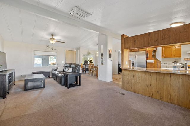 1206 S Church Street, Visalia, CA 93277