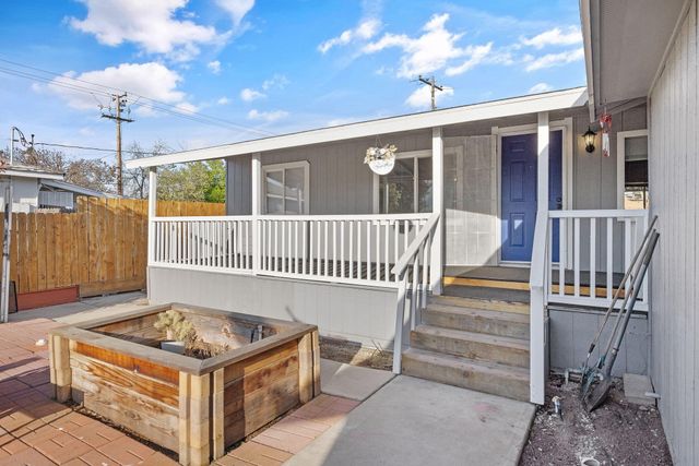 1206 S Church Street, Visalia, CA 93277