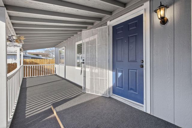 1206 S Church Street, Visalia, CA 93277