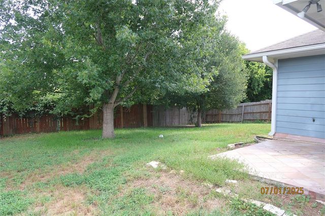 305 Duprie Drive, Brenham, TX 77833