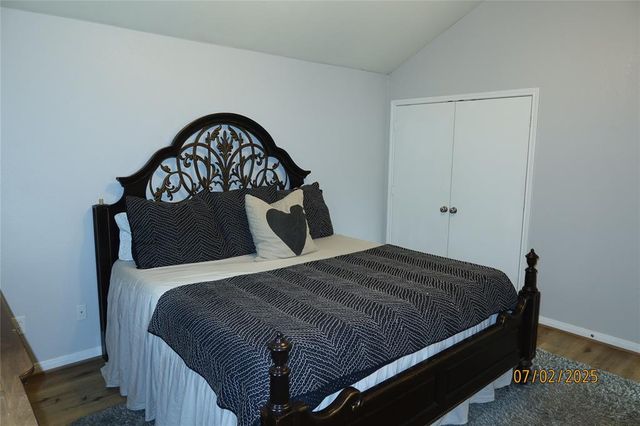 305 Duprie Drive, Brenham, TX 77833