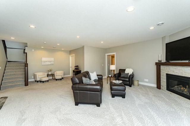 3039 Lady Slipper Lane SW, Rochester, MN 55902