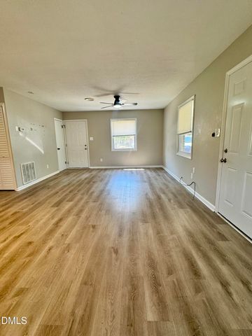 5543 Livingston Drive, Fayetteville, NC 28311