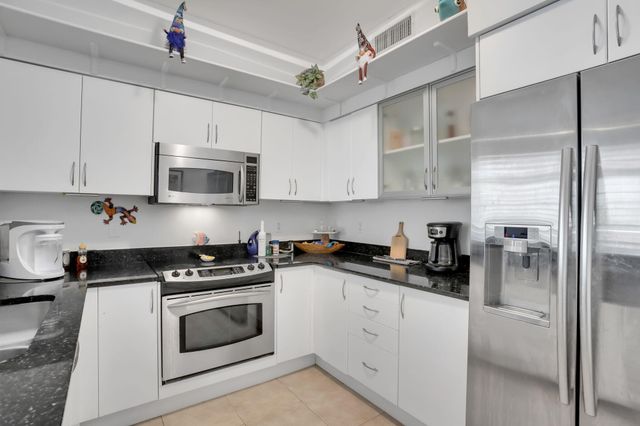 233 S Federal Highway 325, Boca Raton, FL 33432