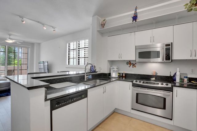 233 S Federal Highway 325, Boca Raton, FL 33432