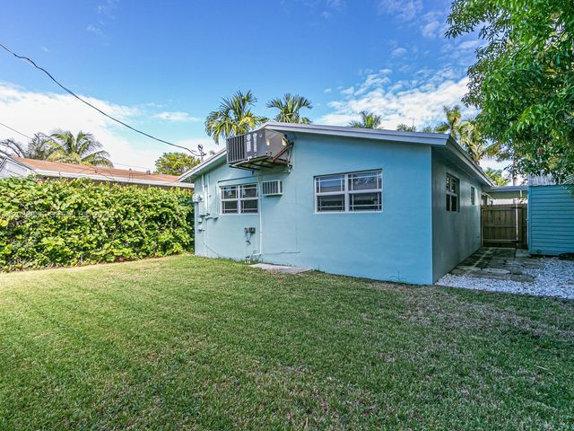 1540 Arthur St, Hollywood, FL 33020