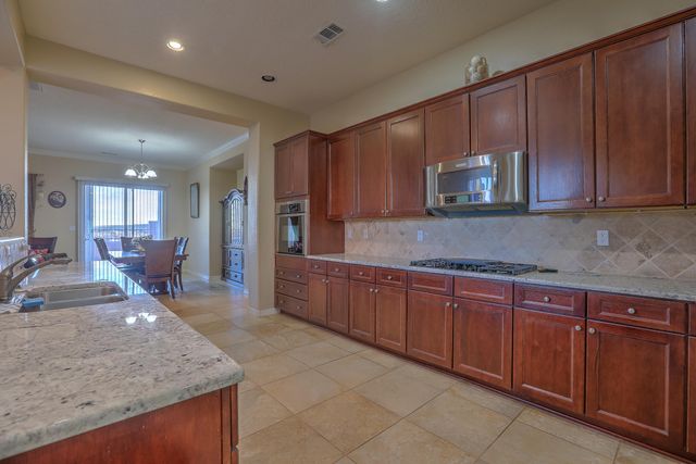8300 Mesa Top Road NW, Albuquerque, NM 87120