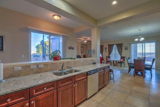 8300 Mesa Top Road NW, Albuquerque, NM 87120