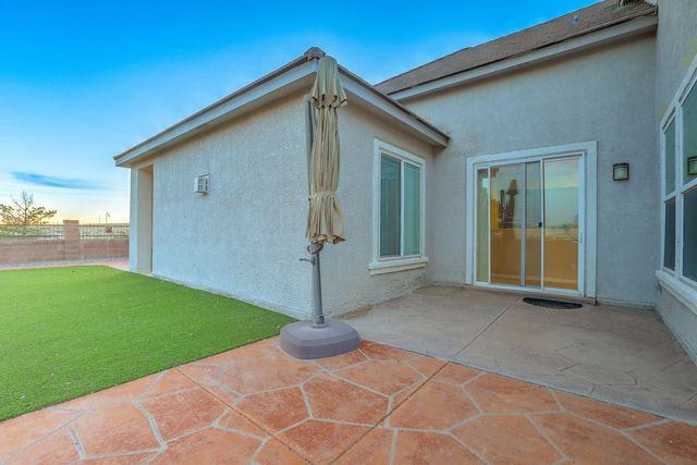 8300 Mesa Top Road NW, Albuquerque, NM 87120