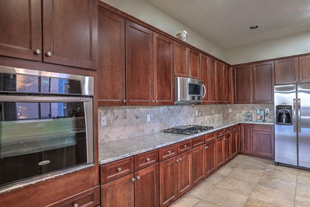 8300 Mesa Top Road NW, Albuquerque, NM 87120