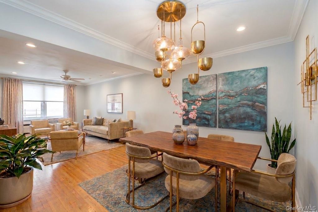 110 Brooklyn Avenue 3ZZ, Freeport, NY 11520 — photo 3