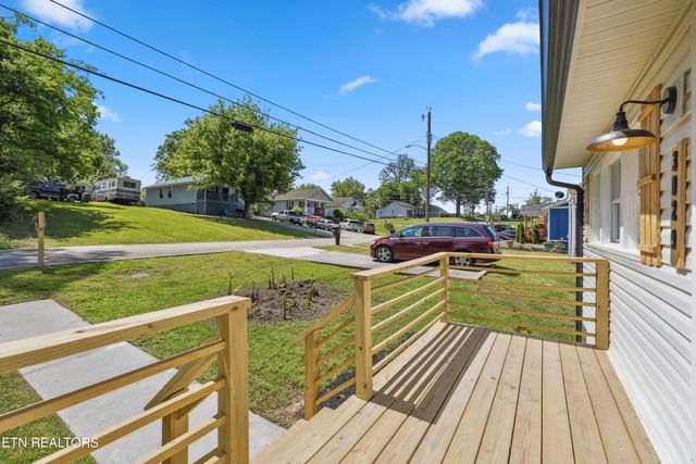 3029 Lay Ave, Knoxville, TN 37914