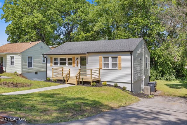 3029 Lay Ave, Knoxville, TN 37914