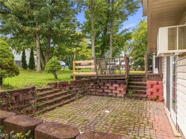 14351 Indian Creek Drive, Middleburg Heights, OH 44130