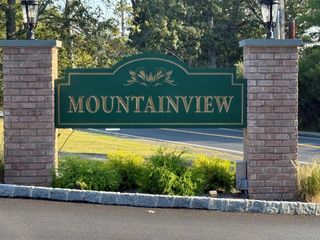 80 Sierra Vista Lane, Nyack, NY 10989