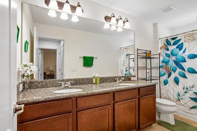 17407 Bella Nova Drive, Orlando, FL 32820