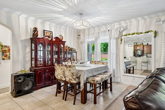 17407 Bella Nova Drive, Orlando, FL 32820