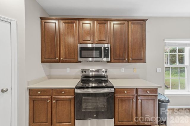 412 Amersham Lane, Waxhaw, NC 28173