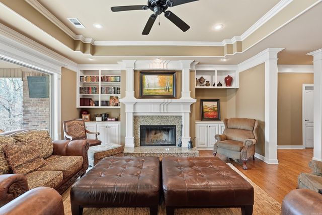 14025 Overcreek Pass, Little Rock, AR 72211