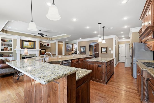 14025 Overcreek Pass, Little Rock, AR 72211