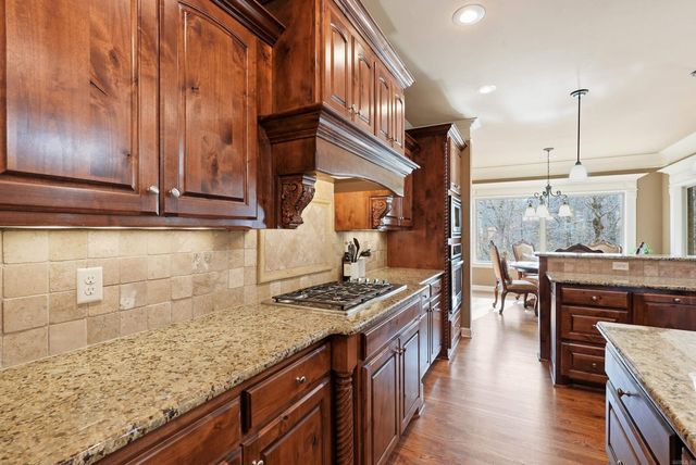 14025 Overcreek Pass, Little Rock, AR 72211