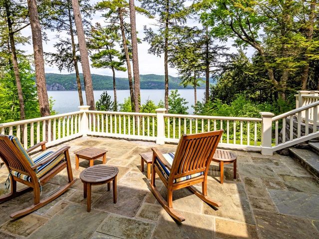 531 Kimball Dock Road, Ferrisburgh, VT 05491