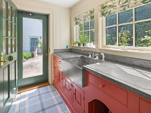 531 Kimball Dock Road, Ferrisburgh, VT 05491