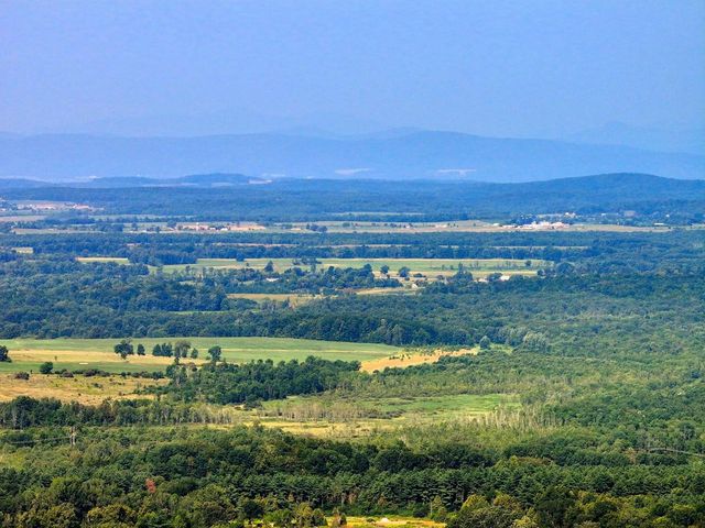 531 Kimball Dock Road, Ferrisburgh, VT 05491