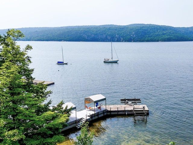 531 Kimball Dock Road, Ferrisburgh, VT 05491