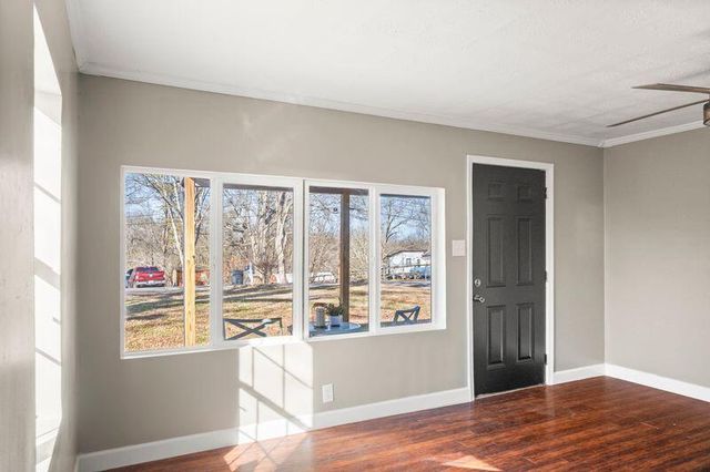 305 3rd Avenue, Lafayette, GA 30728