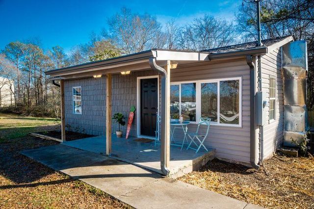 305 3rd Avenue, Lafayette, GA 30728