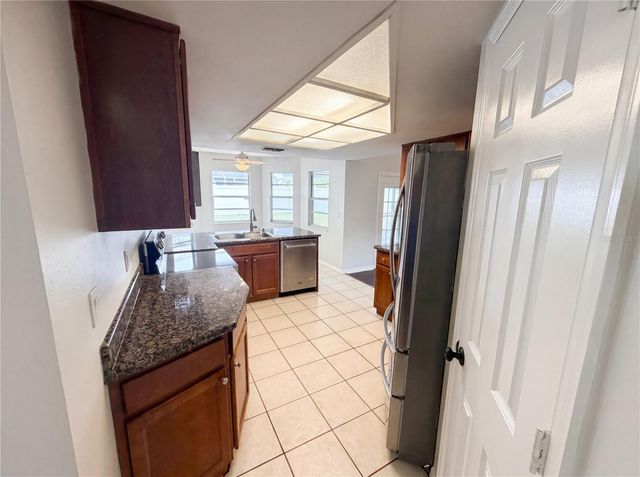 7221 HIDEAWAY TRAIL, New Port Richey, FL 34655