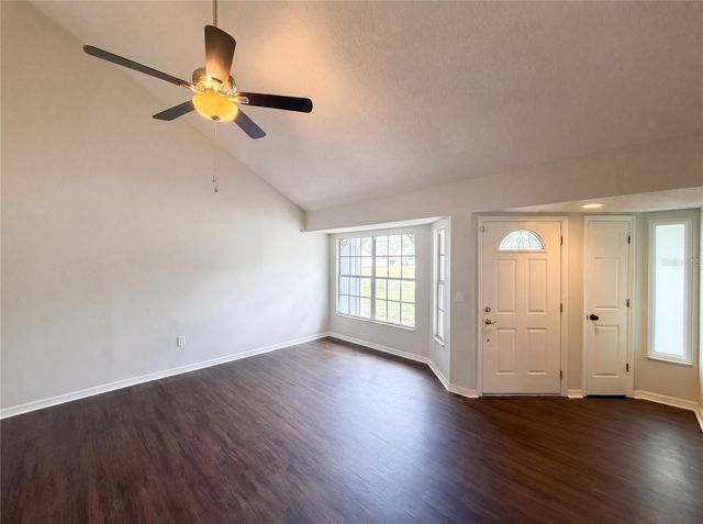 7221 HIDEAWAY TRAIL, New Port Richey, FL 34655