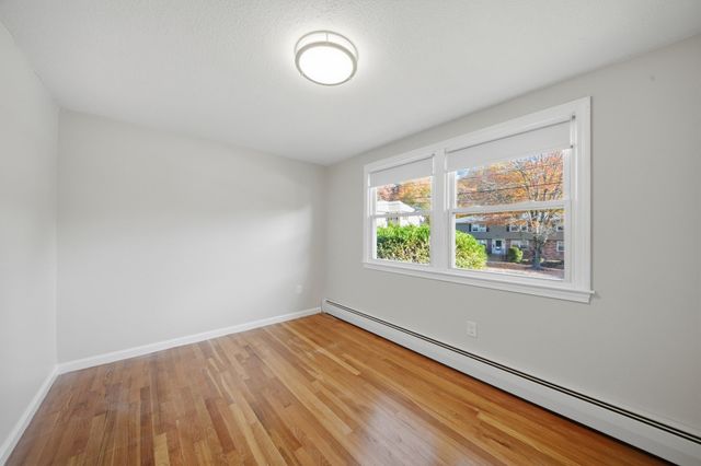 3 Greenleaf 3B, Merrimac, MA 01860