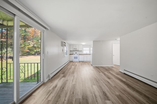 3 Greenleaf 3B, Merrimac, MA 01860