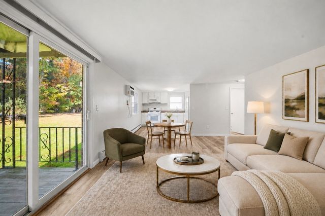 3 Greenleaf 3B, Merrimac, MA 01860