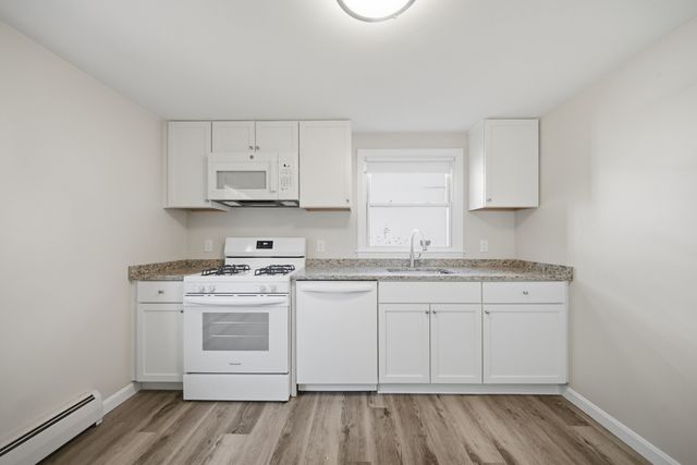3 Greenleaf 3B, Merrimac, MA 01860