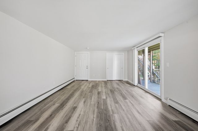 3 Greenleaf 3B, Merrimac, MA 01860